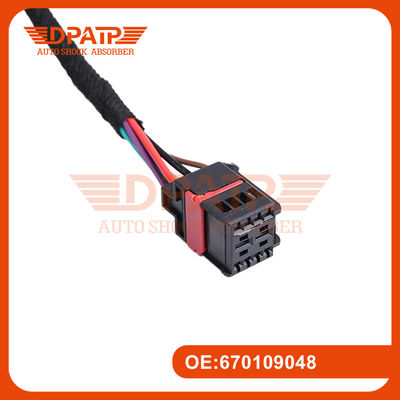670109048 670109047 Elektrische Heckschutz-Aktor für Levante Maserati