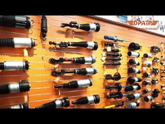 Ausstellungsraum für Stoßdämpfer, Luftfedern, Luftkompressoren usw.